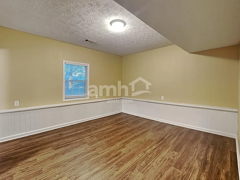 356 McMillan Rd — Photo 16