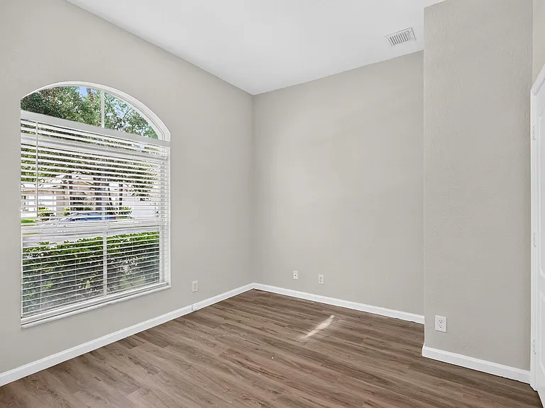 5614 Sunberry Cir — Photo 26