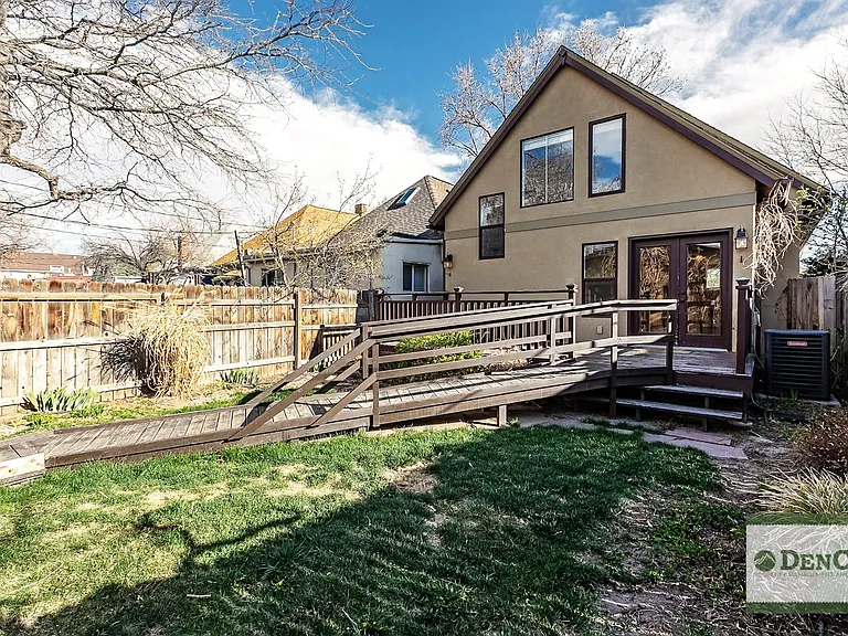 167 W Archer Pl — Photo 21