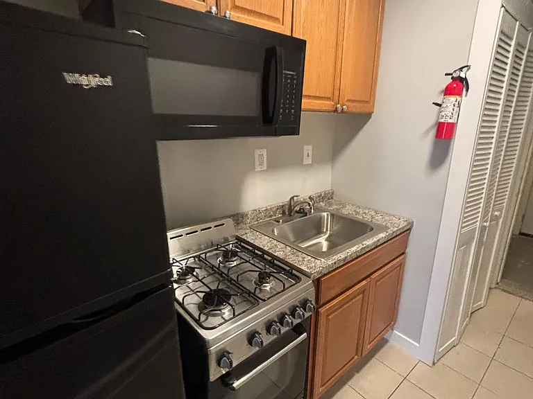 2820 Pomeroy Rd SE #2 — Photo 8