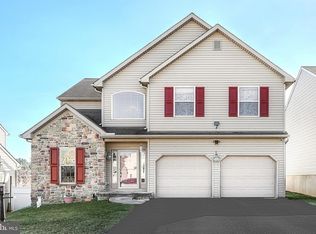 380 Stabley Ln, Windsor, PA 17366