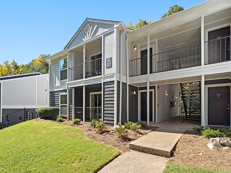 Rise at Signal Mountain Apartments — Photo 27