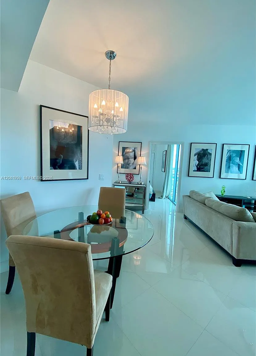 Wind Condo — Photo 2