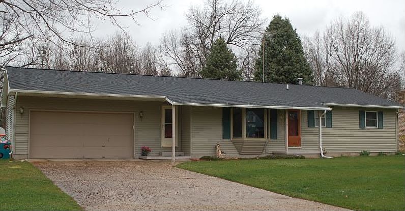 218 Woodlawn