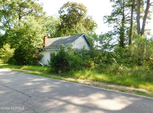 251 Graham Rd, Raeford, NC 28376