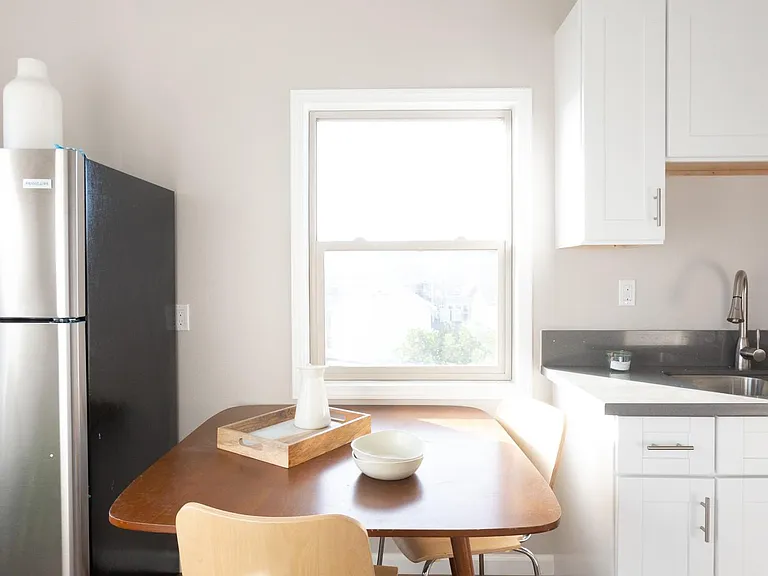 337 N Benton Way #107 — Photo 3