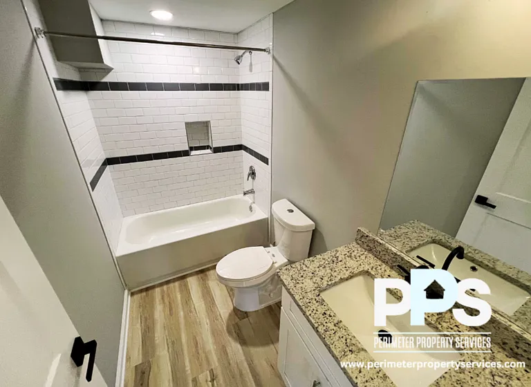 605 Paines Ave NW #C1 — Photo 4