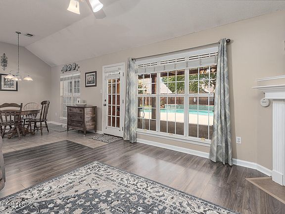 5th image of 5716 Kuykendall Dr
