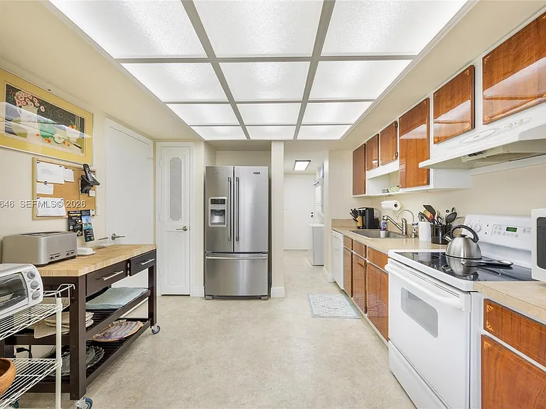2200 S Ocean Ln #808 — Photo 7