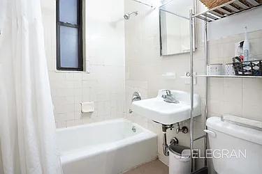 Rented by (Legacy) Elegran