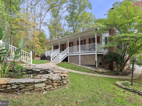 415 Dutrow Rd, Westminster, MD 21157