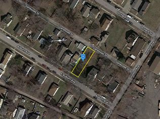 69 E Auburn St, Ecorse, MI 48229