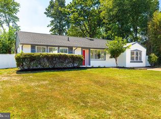 6815 Front Royal Rd, Springfield, VA 22151