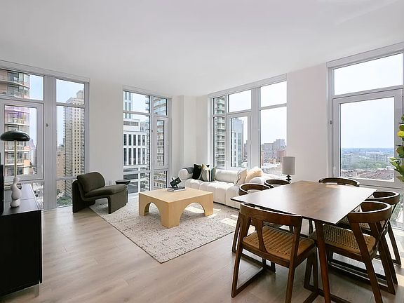 3rd image of 356 E 78th St #19B