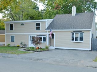 47 Forest St, Peabody, MA 01960