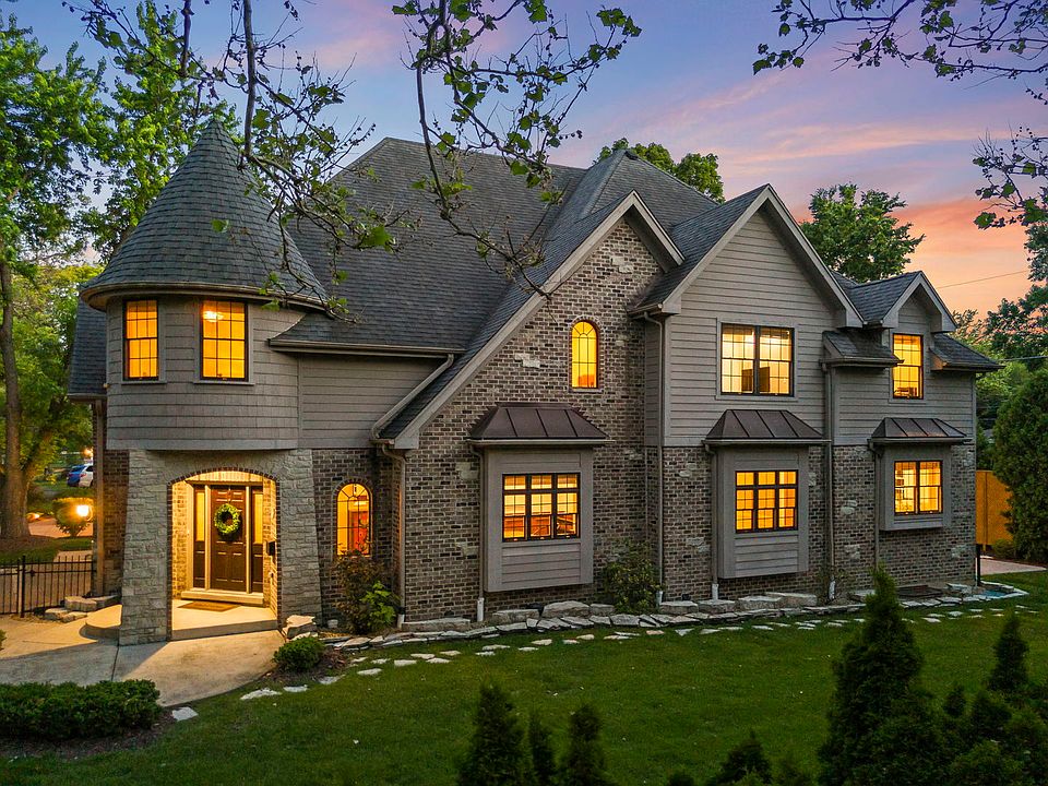 1st image of 605 Thornwood Dr