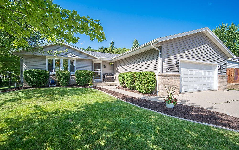 632 Highview Dr, Slinger, WI 53086 Zillow