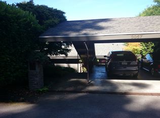 3057 Perkins Ln W, Seattle, WA 98199