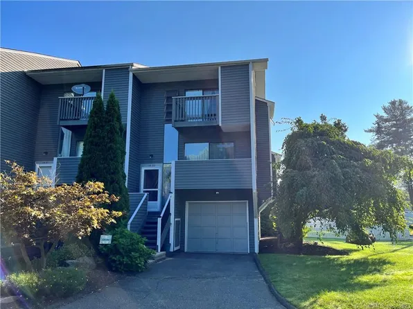 14 Hudson St #32, Bethel, CT 06801