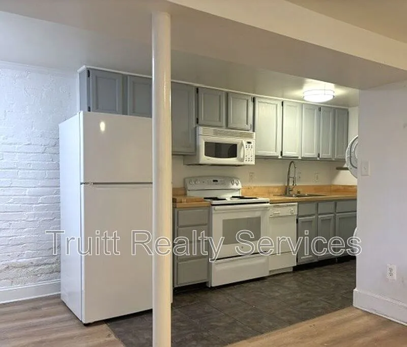 1 bed, 1.0 bath, 500 sqft, $1,825 — Photo 3