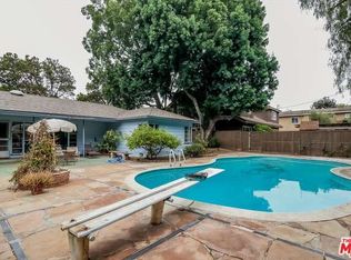 13862 Hewes Ave, Santa Ana, CA 92705