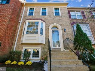 4213 Sleepy Lake Dr, Fairfax, VA 22033