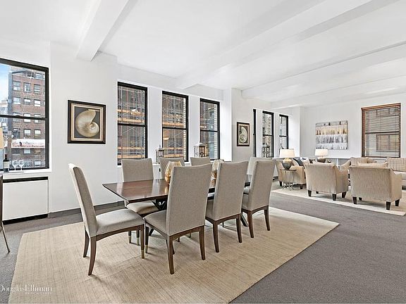 4th image of 252 W 30th St APT 6A