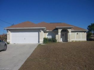 3020 35th St SW, Lehigh Acres, FL 33976