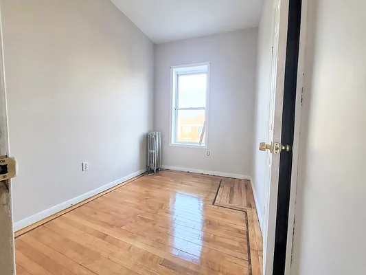 Rented by Bright Villas LLC | media 12