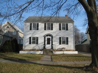 205 Anderson Blvd #1, Geneva, IL 60134