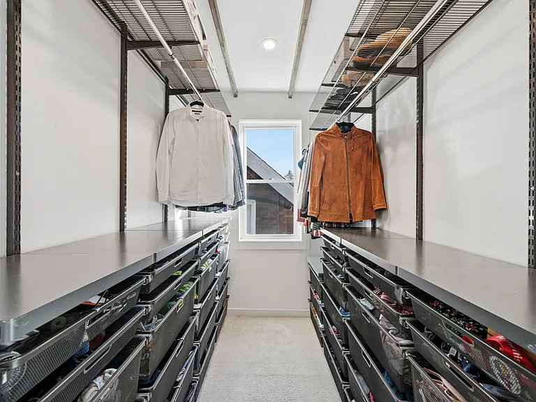 Third floor Suite