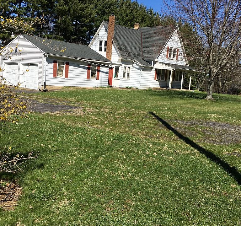 2nd image of 1492A County Road 995