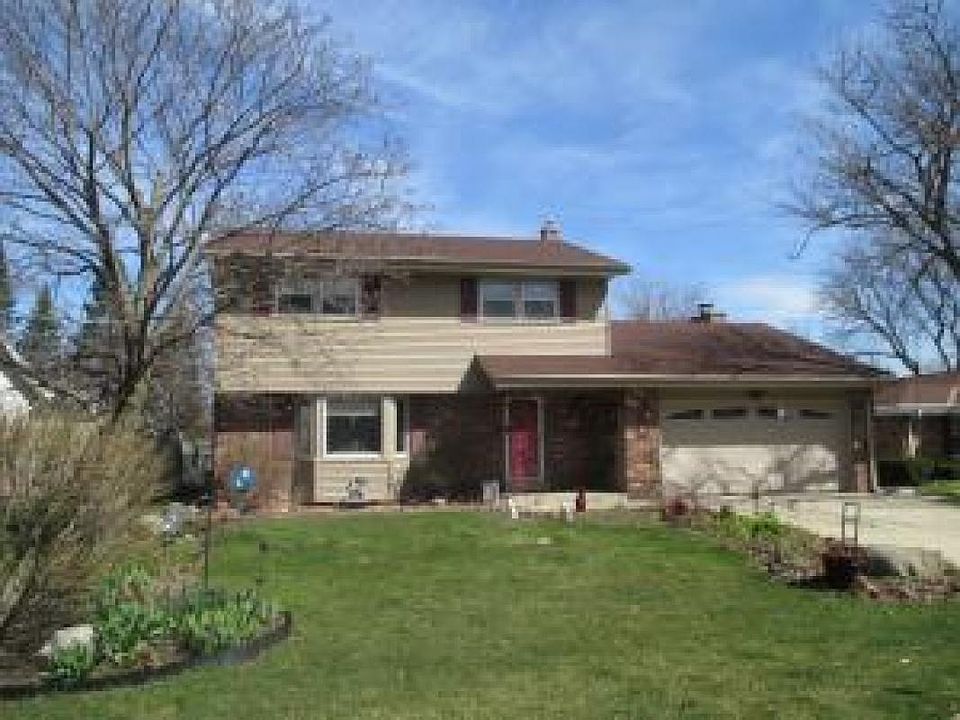 1st image of 7810 W Plainfield Ave