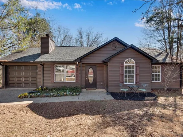 5180 Truman Mountain Rd, Gainesville, GA 30506