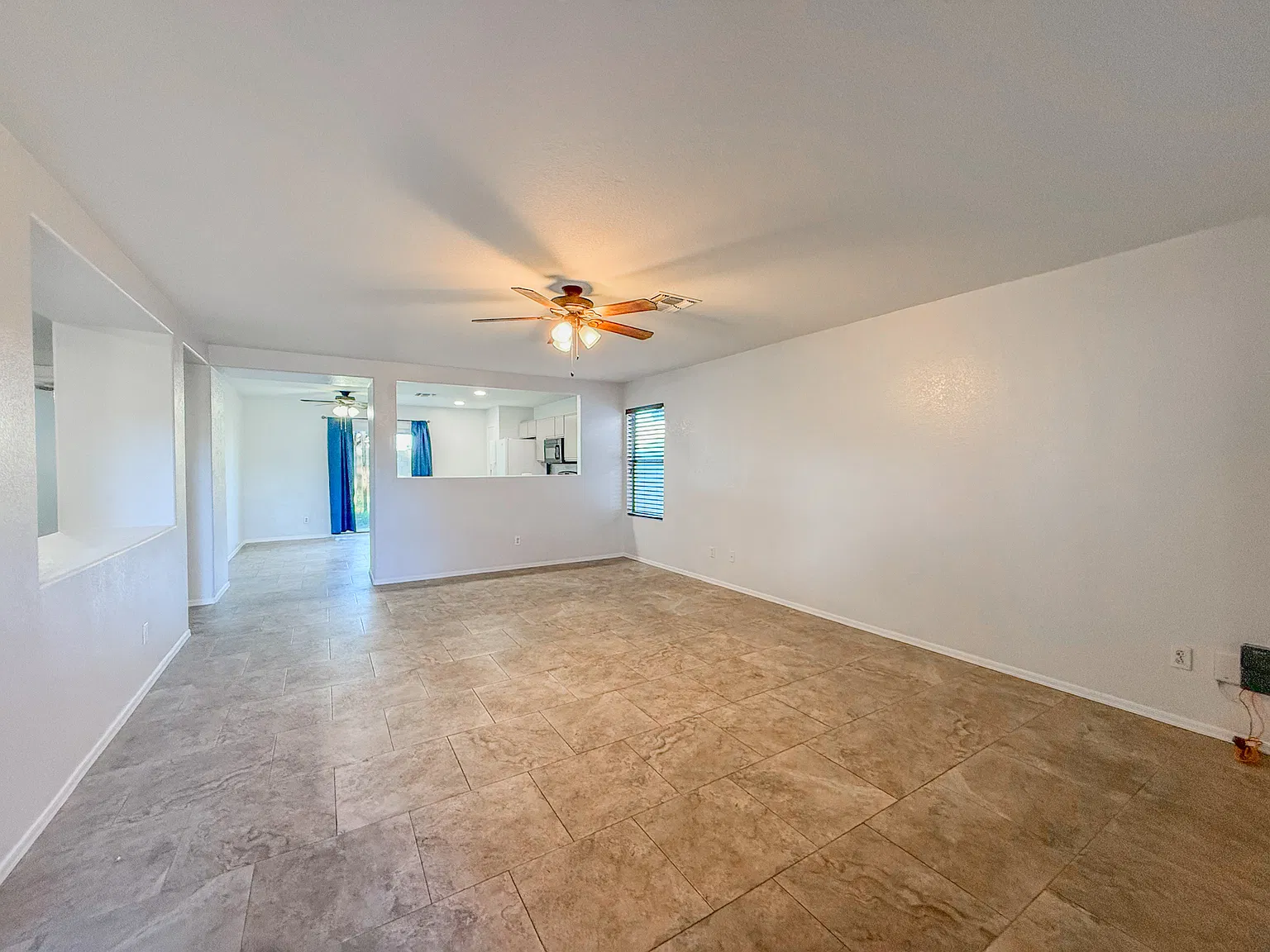 11818 W Aster Drive, El Mirage Az — Photo 4