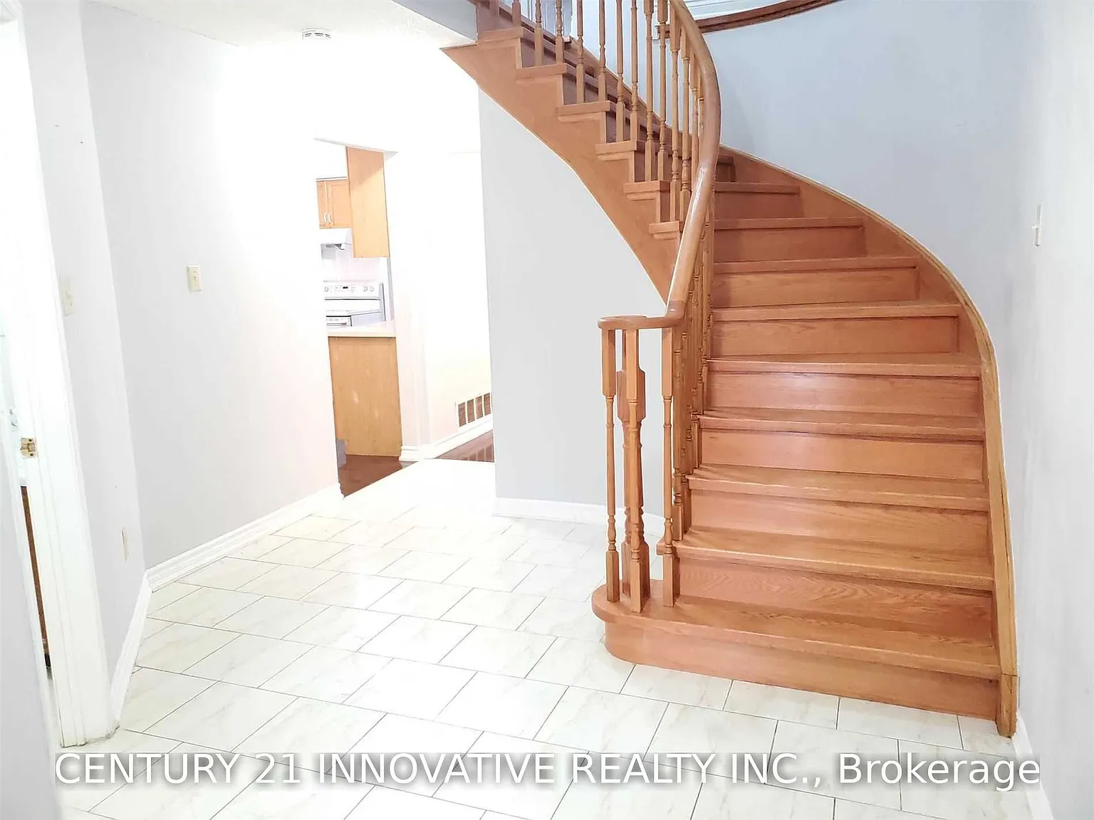 2 bed, $1,800 — Photo 3