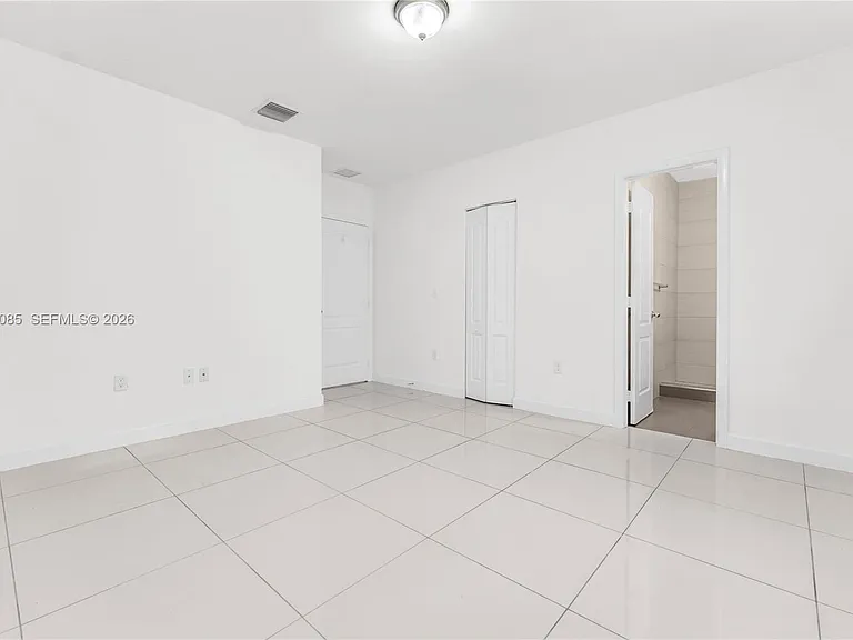 1029 SW 11th Ave #0 — Photo 25