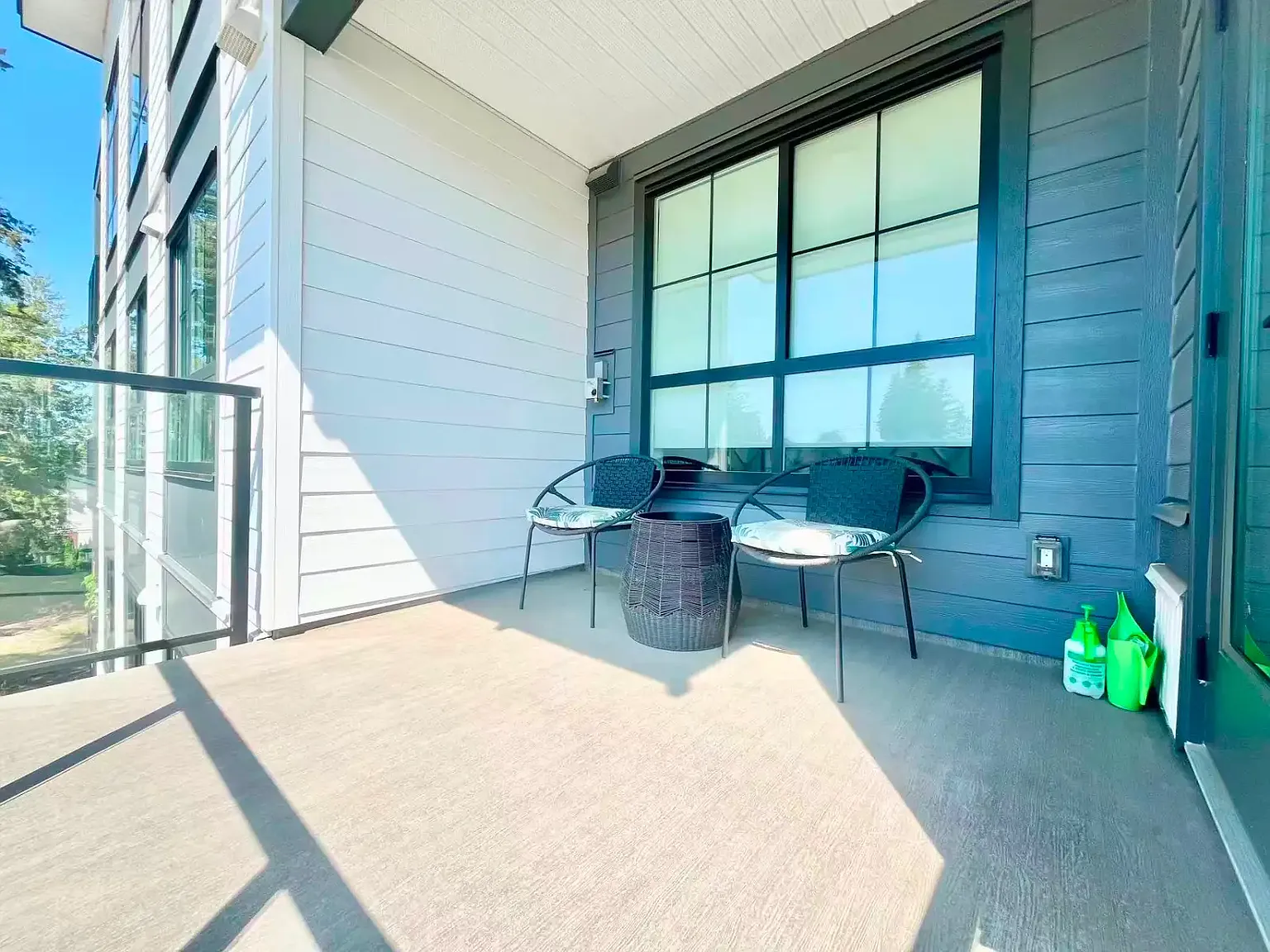 2 bed, 789 sqft, $2,600 — Photo 2