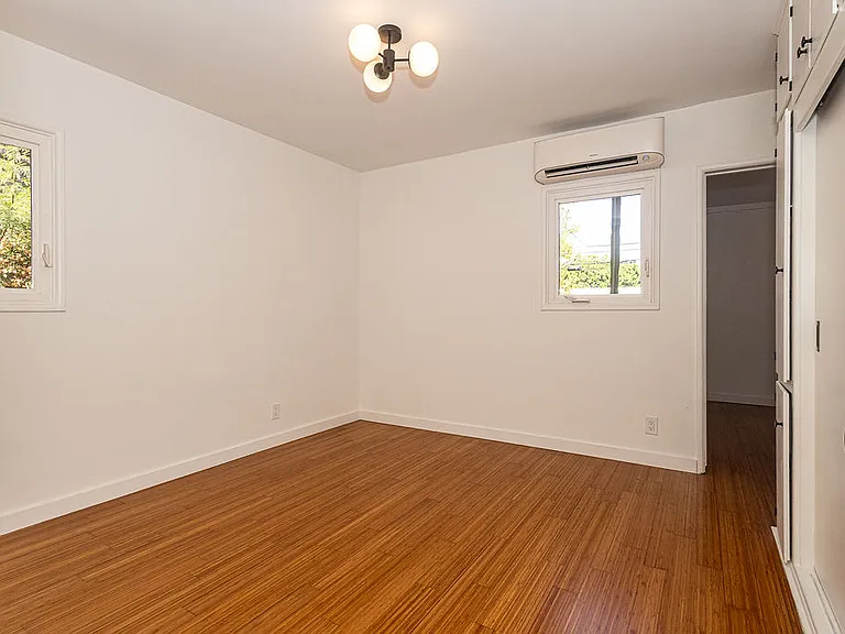 1310 Warren St #1310 — Photo 12