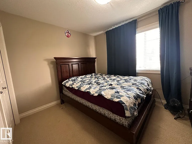 30 Virginia Ave — Photo 11