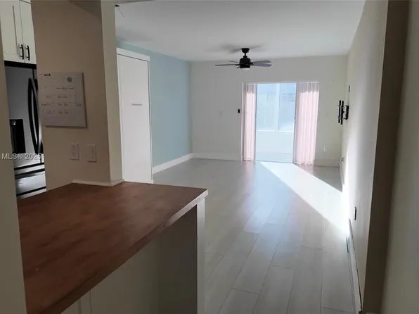 120 Royal Palm Rd APT 107, Hialeah Gardens, FL 33016