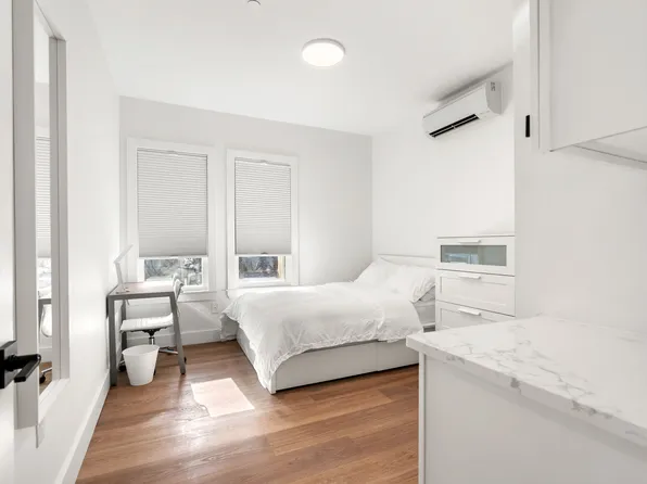 141 Hillside St #1, Roxbury Crossing, MA 02120