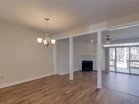 Dining Room/Living Room