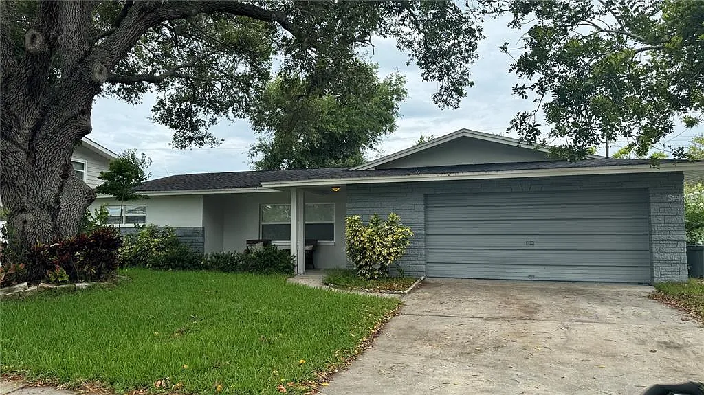 3 bed, 2.0 bath, 1680 sqft, $2,500 — Photo 1