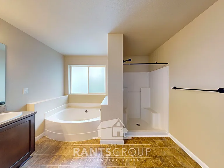 7084 Bailey St SE — Photo 17