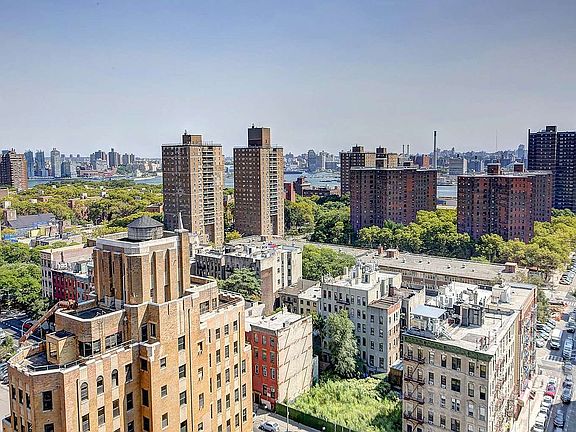 5th image of 210 Broadway Unit G1806