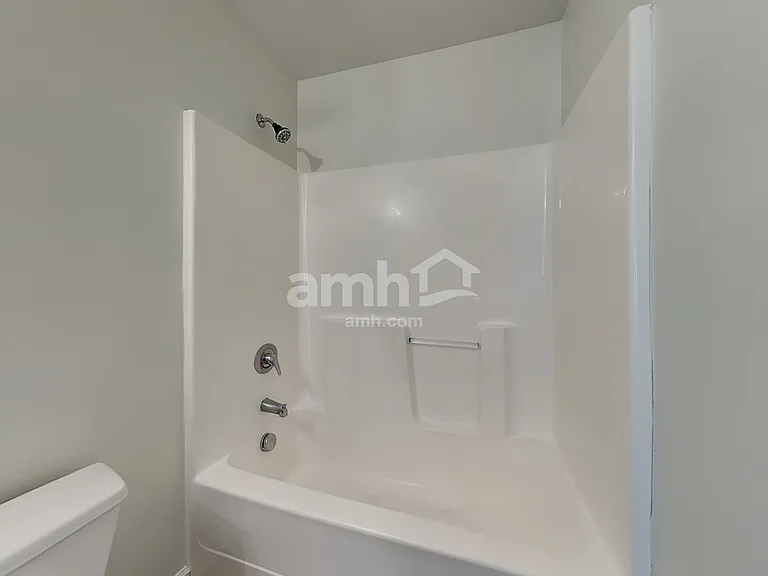 5039 Hogan Point Ct — Photo 13