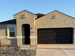 16167 N Catanzaro Dr, Maricopa, AZ 85138