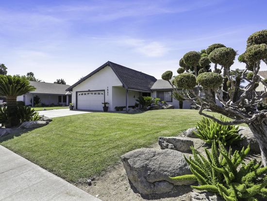 1521 Heritage Ave Porterville Ca 93257 Zillow