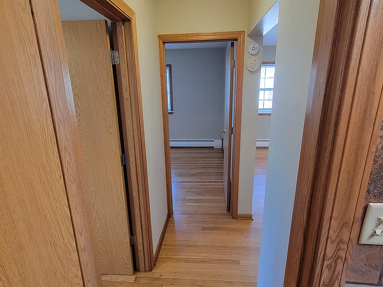 701 Lake St #6 — Photo 8
